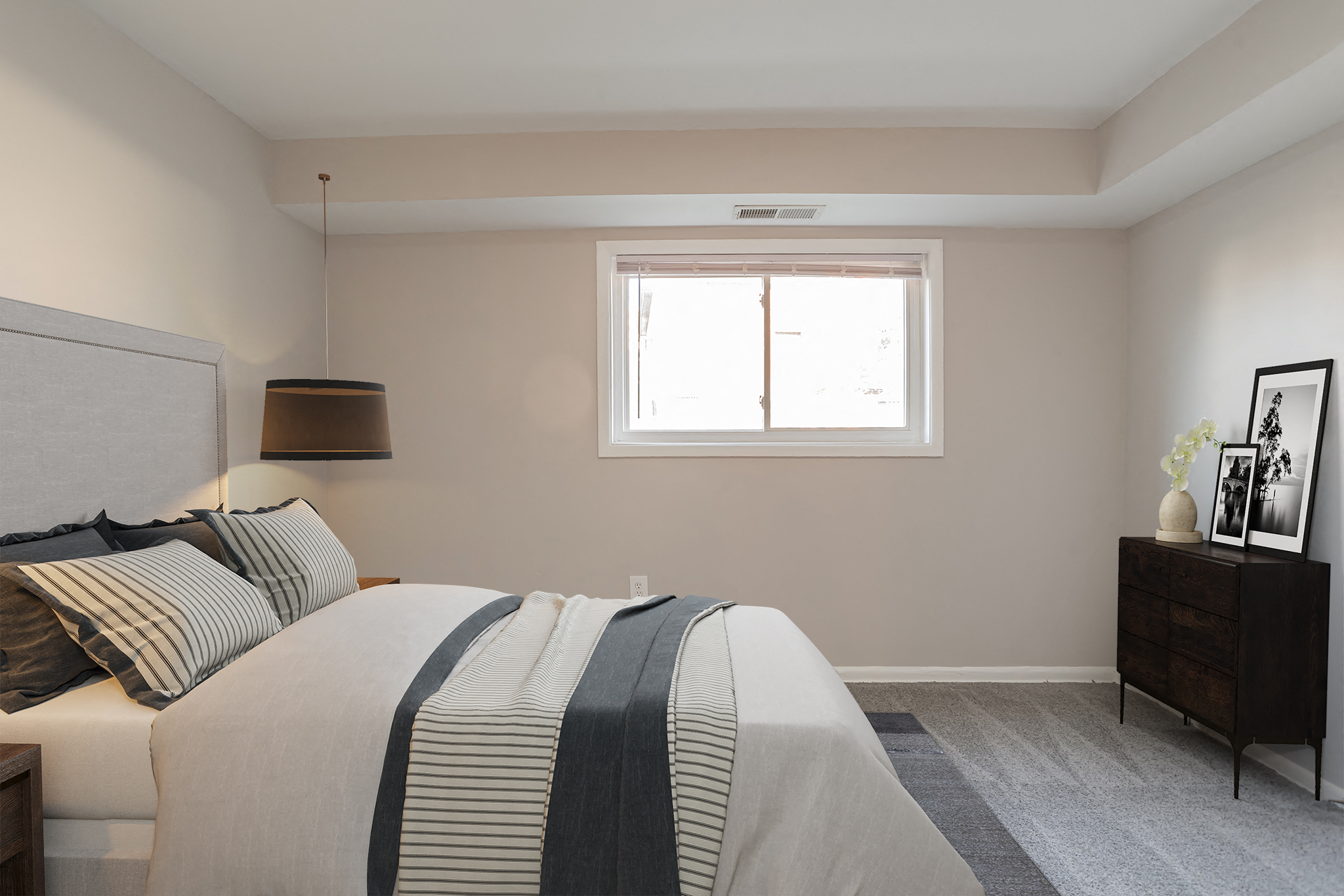 Raleigh Court Apartments